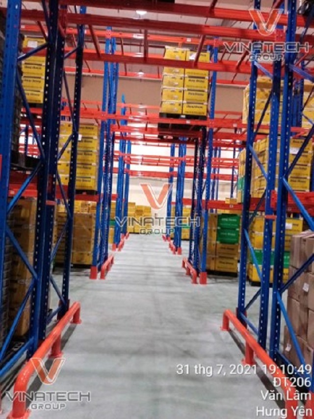 installation of racks at Dong Duong Plastic Company