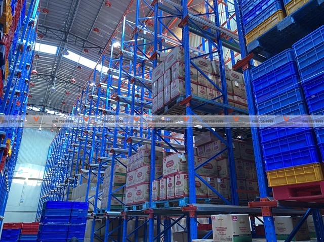 Drive-in Pallet Racking