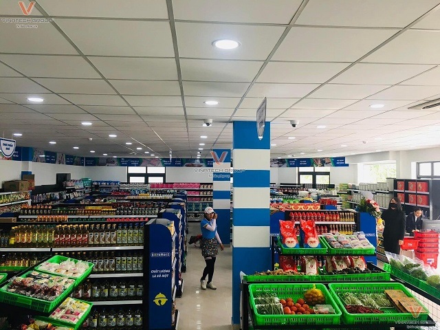 kệ siêu thị tại siêu thị Doremart tỉnh Long An 2