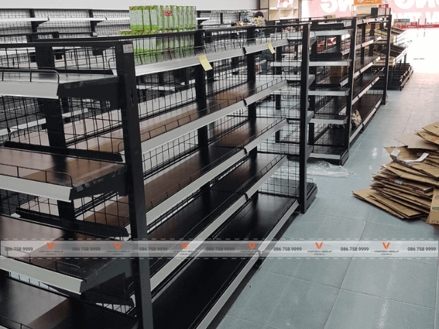 kệ siêu thị tại siêu thị Winmart+ tỉnh Quảng Trị 4