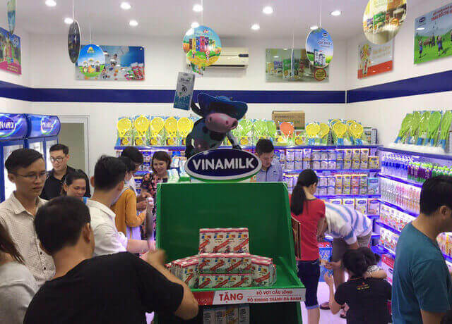 cửa hàng sữa vinamilk