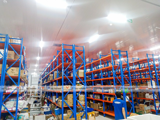 Thuê kho chứa hàng có phải đăng ký không