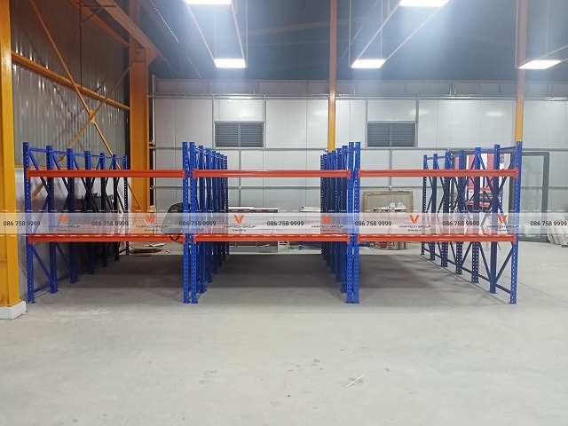 kệ kho hàng tại công ty cổ phần Tập đoàn Hoa Sen tại Cần Thơ 3