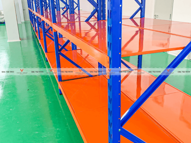 https://vinatechgroup.vn/ke-kho-hang-tai-cong-ty-cp-medcen-kcn-hoa-binh-tinh-long-an.html 5
