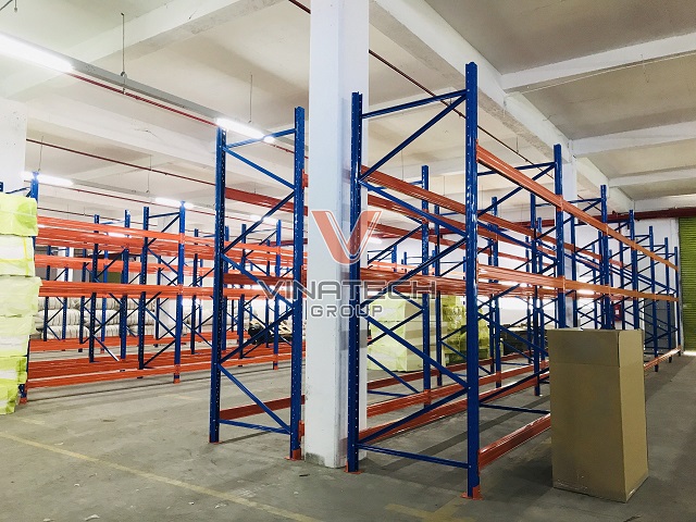 kệ kho hàng tại công ty cổ phần Tập đoàn Kỹ nghệ gỗ Trường Thành tỉnh Bình Dương 1