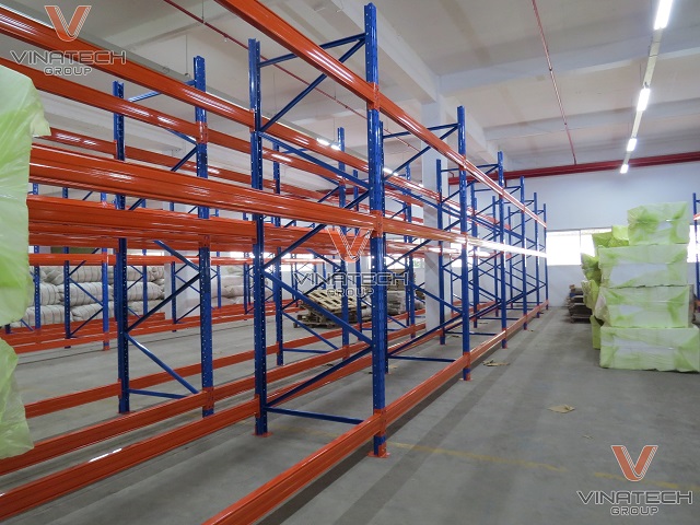 kệ kho hàng tại công ty cổ phần Tập đoàn Kỹ nghệ gỗ Trường Thành tỉnh Bình Dương 2