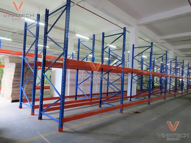 kệ kho hàng tại công ty cổ phần Tập đoàn Kỹ nghệ gỗ Trường Thành tỉnh Bình Dương 3