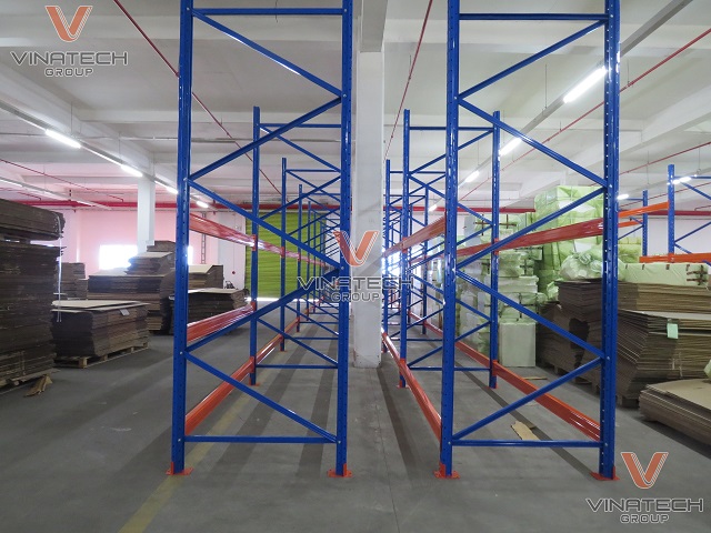 kệ kho hàng tại công ty cổ phần Tập đoàn Kỹ nghệ gỗ Trường Thành tỉnh Bình Dương 5