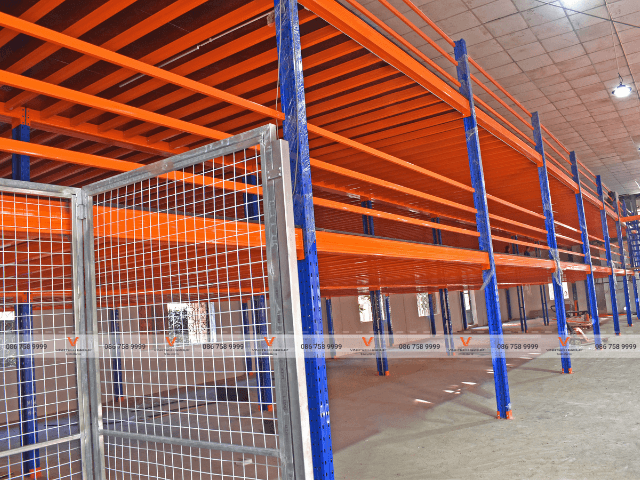 Kệ kho hàng tại công ty May 10 KCN Sài Đồng Quận Long Biên TP Hà Nội 1