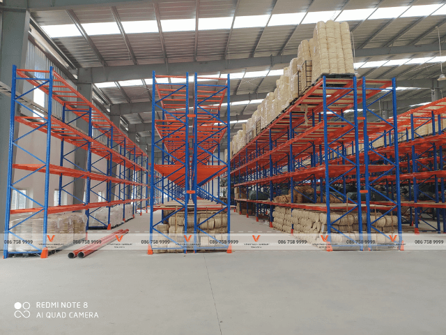 Kệ kho hàng tại công ty Ngọc Sơn huyện Quan Sơn tỉnh Thanh Hóa 4