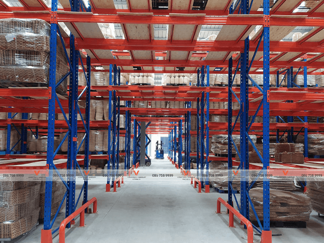 Kệ kho hàng tại công ty Ngọc Sơn huyện Quan Sơn tỉnh Thanh Hóa 7
