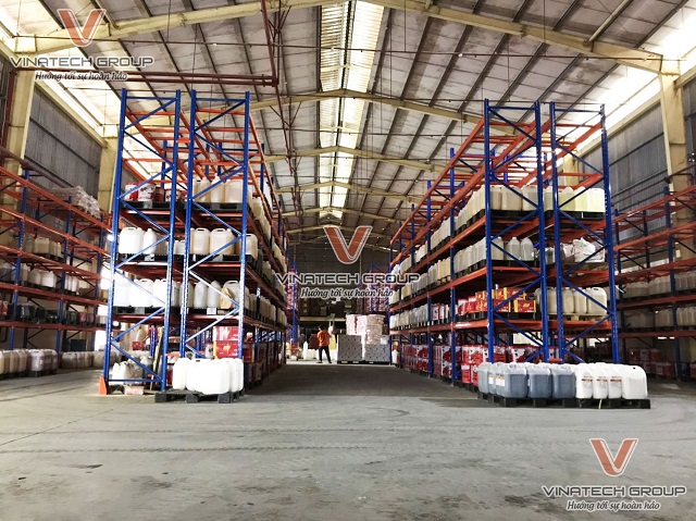 kệ kho hàng tại công ty sơn Hiệp Phát cụm công nghiệp Hoàng Gia tỉnh Long An 1