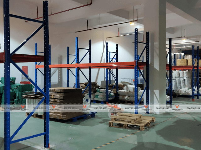 Kệ kho hàng tại KCN Đông Mai thị xã Quảng Yên tỉnh Quảng Ninh 2