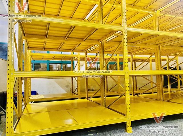 Kệ kho hàng tại KCN Trần Quốc Toản TP Cao Lãnh tỉnh Đồng Tháp 1