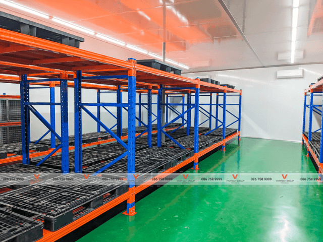 Lắp đặt kệ kho hàng Selective tại kho dược TPHCM