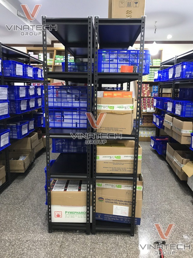 Kệ sắt tại công Ty BH Pharma tại Bà Rịa - Vũng Tàu 5