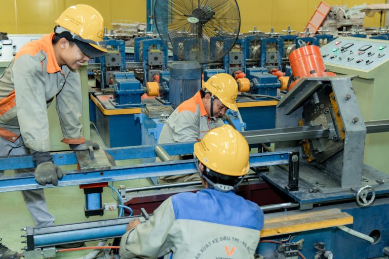 Đội ngũ kỹ thuật