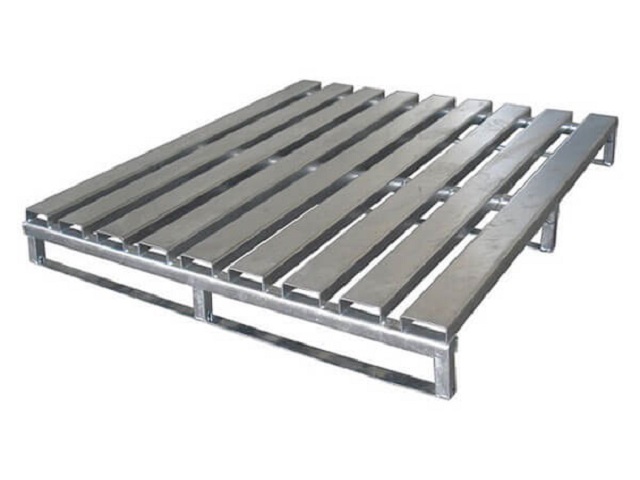 Pallet sắt