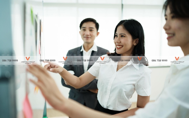 Tổ chức các buổi đào tạo về tiêu chuẩn 5S trong quản lý kho