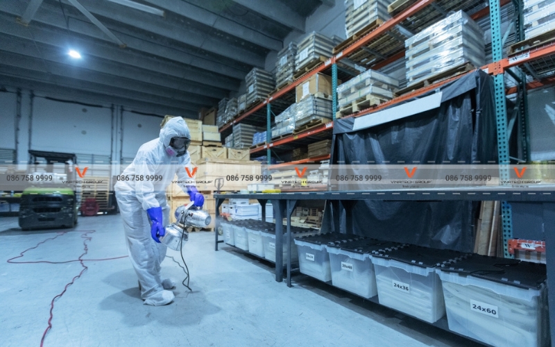Dọn dẹp giữ cho nhà kho sạch sẽ đảm bảo đúng tiêu chuẩn 5S