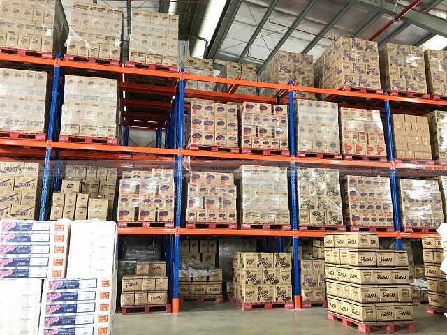 Food warehouse racking