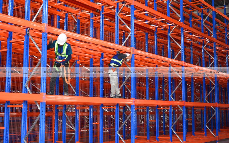 Kệ kho hàng Cà Mau