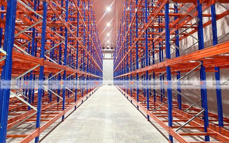 Kệ kho hàng Gia Lai