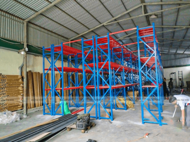 kệ kho hàng tại công ty Croled TP Hà Nội 3