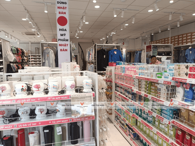 kệ siêu thị tại siêu thị Tokyo Life Bến Cát 5