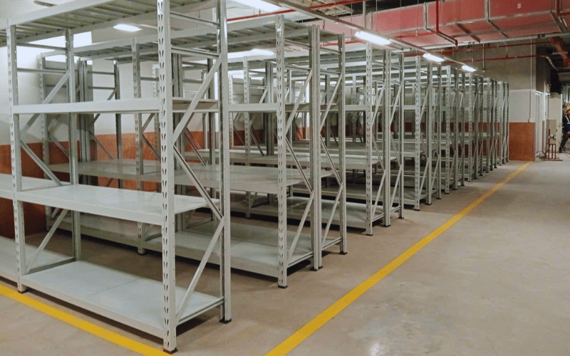Medium-duty racking