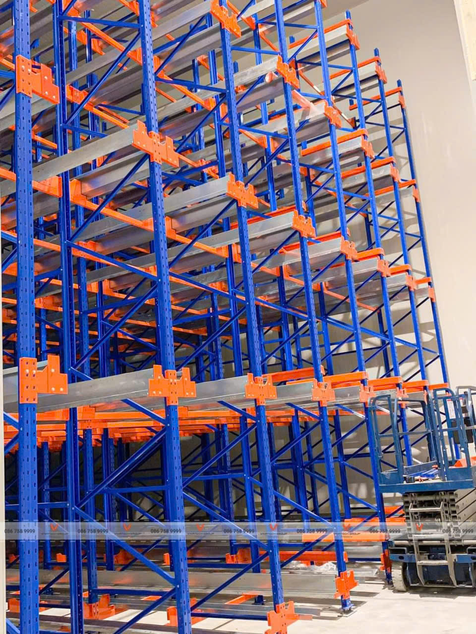 Hoàn thiện dự án kệ Shuttle Two Way cho kho lạnh